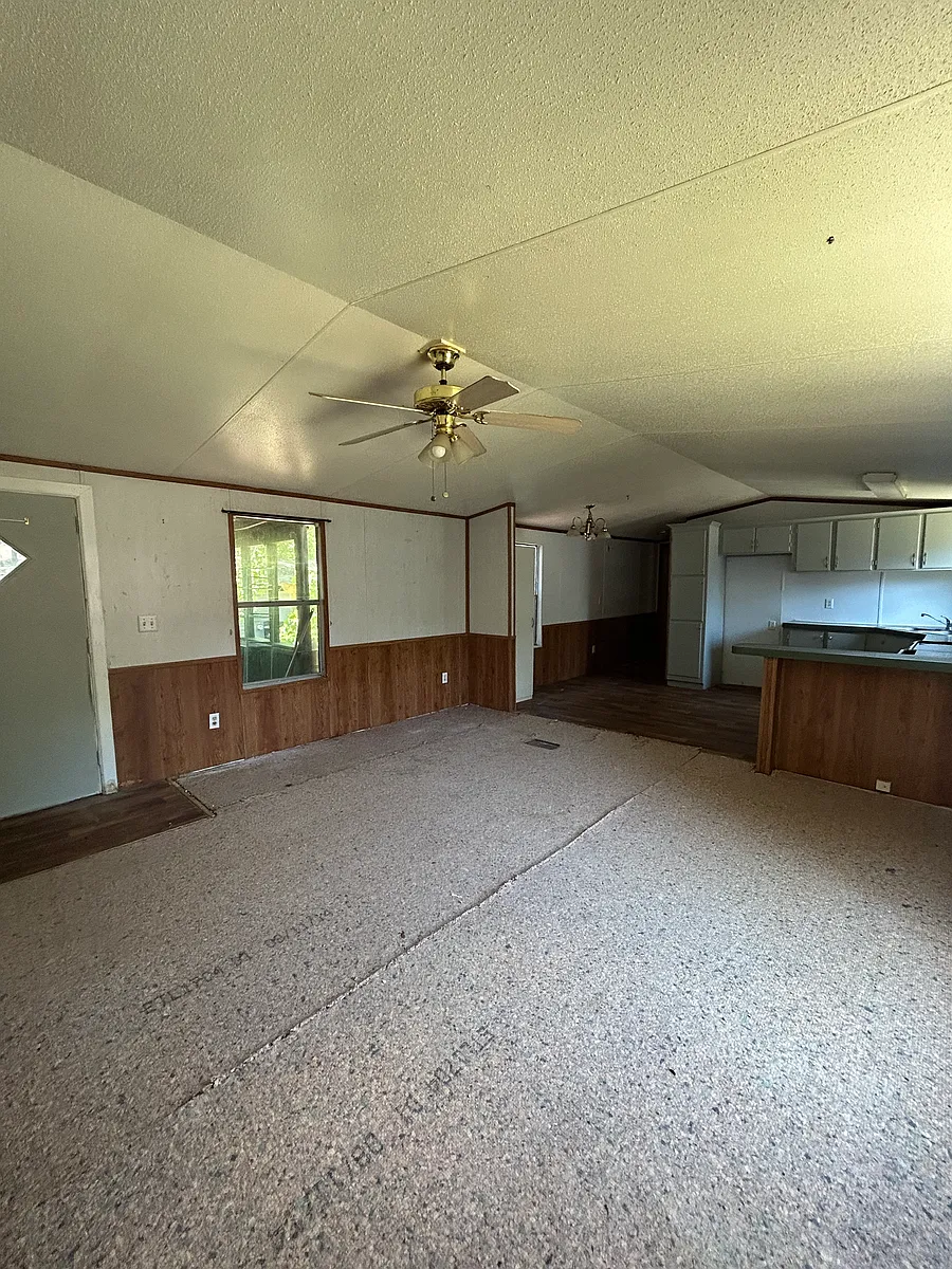 Building Photo - 100 Oxford Cir #409