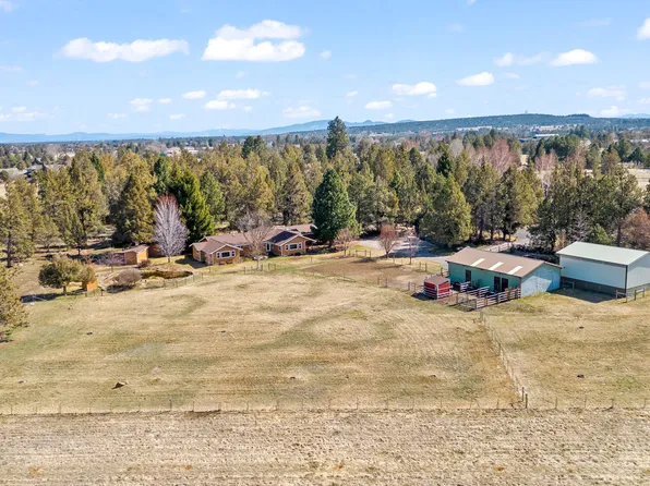 19800 Connarn Rd, Bend, OR 97703
