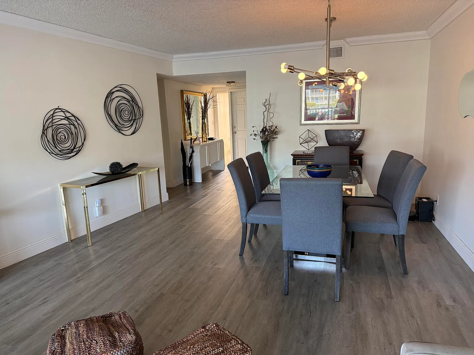1537 E Hillsboro Blvd — Photo 4