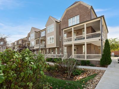 222 Porter Village Cir, Nashville, TN, 37206