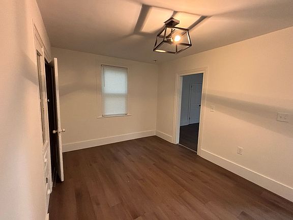 4th image of 24-26 Orange St #24