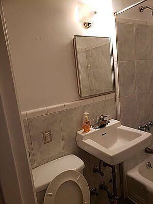 3rd image of 1317 1st Ave #4E