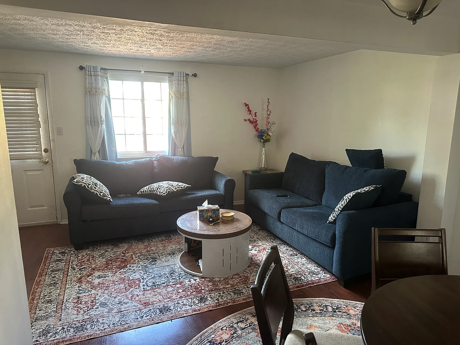 1 bed, $700 — Photo 3