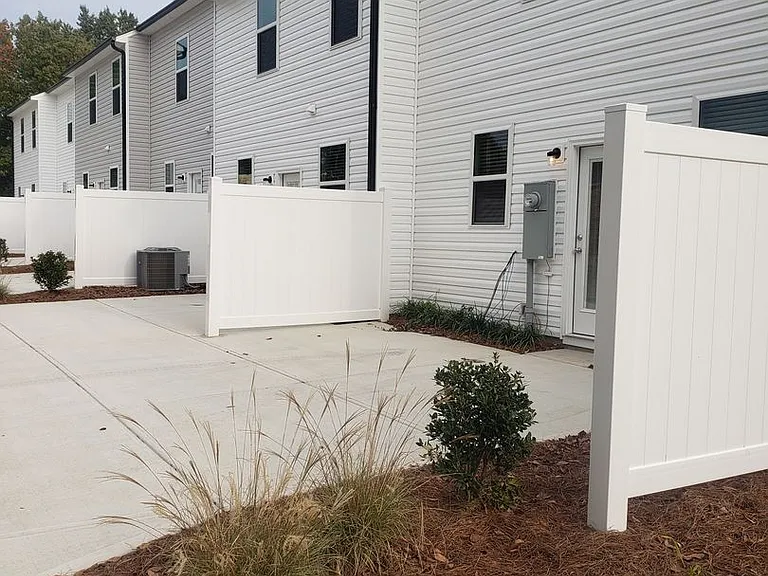130 S Dorsett St — Photo 16