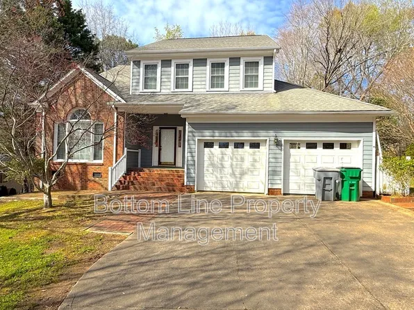 9423 Fairmead Dr, Charlotte, NC 28269