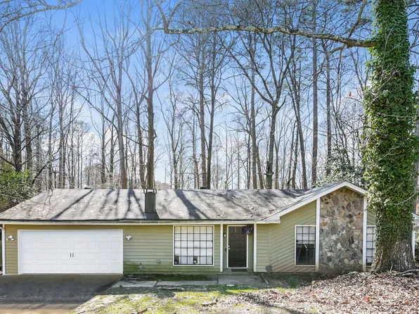 1582 Kings Ridge Dr, Norcross, GA 30093