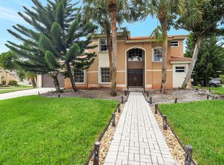 10573 Wheelhouse Cir, Boca Raton, FL 33428