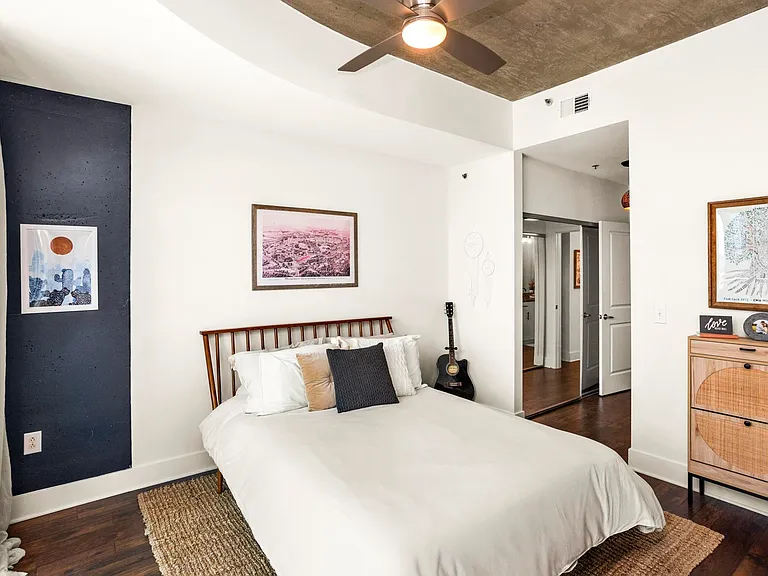 415 Church St #1608 — Photo 14