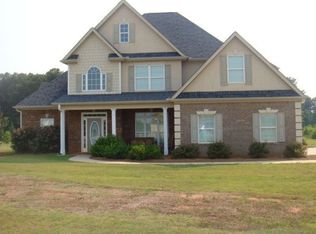 1106 Birchwood Dr, Griffin, GA