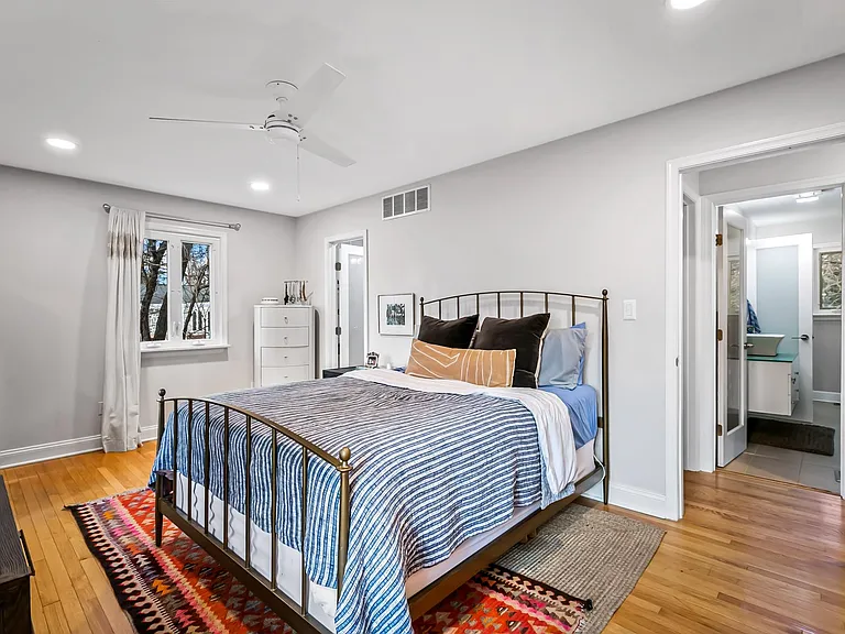 Owner's bedroom has private bath!