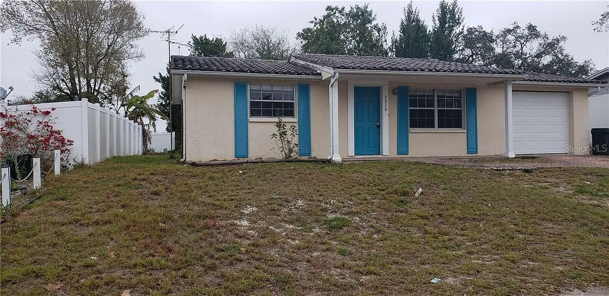 3 bed, 1.0 bath, 936 sqft, $1,595 — Photo 1