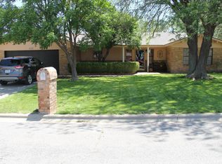 1609 Texas St, Perryton, TX 79070