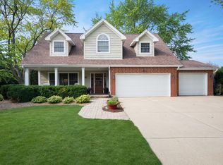 7650 W Coach Rd, Palos Heights, IL 60463