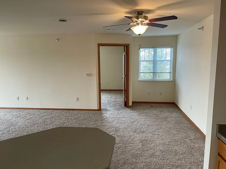 Door Creek Apartments — Photo 5