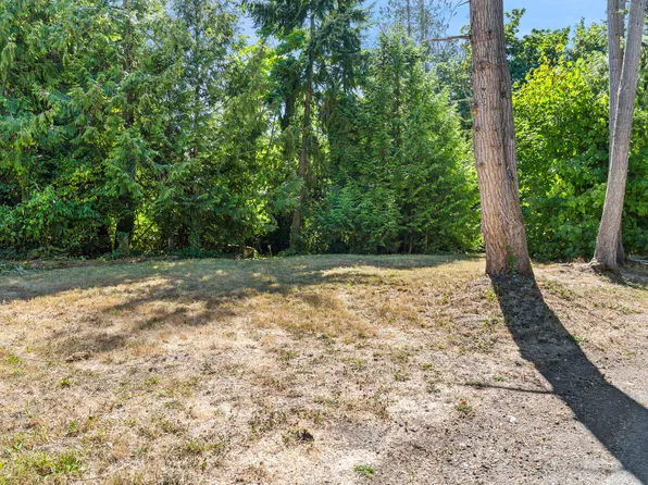 LOT 1 NE Geneva St, Suquamish, WA 98392