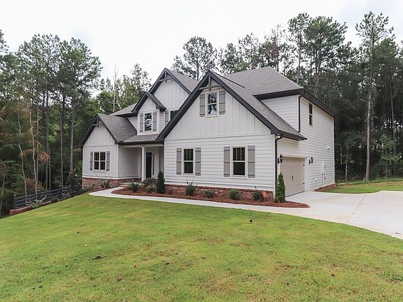 2nd image of 184 Stonegate Trl