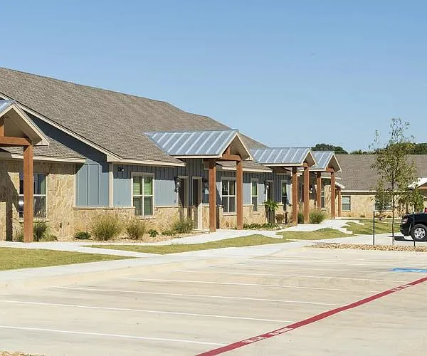 Trophy Ridge Apartments — Photo 6
