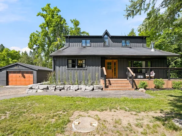 3186 Buckhorn Ln, Selwyn, ON K0L 2H0