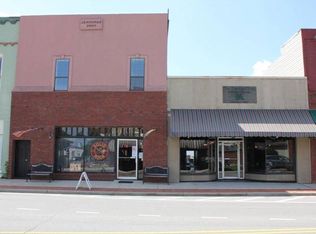 105 N Center Ave, Piedmont, AL 36272