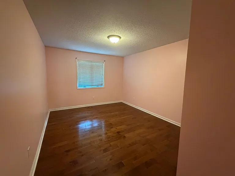 332 Quail Holw — Photo 32