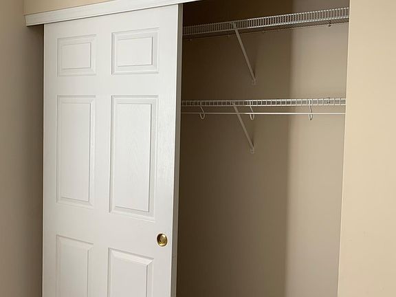 3rd image of 241 Trifecta Ct APT 17