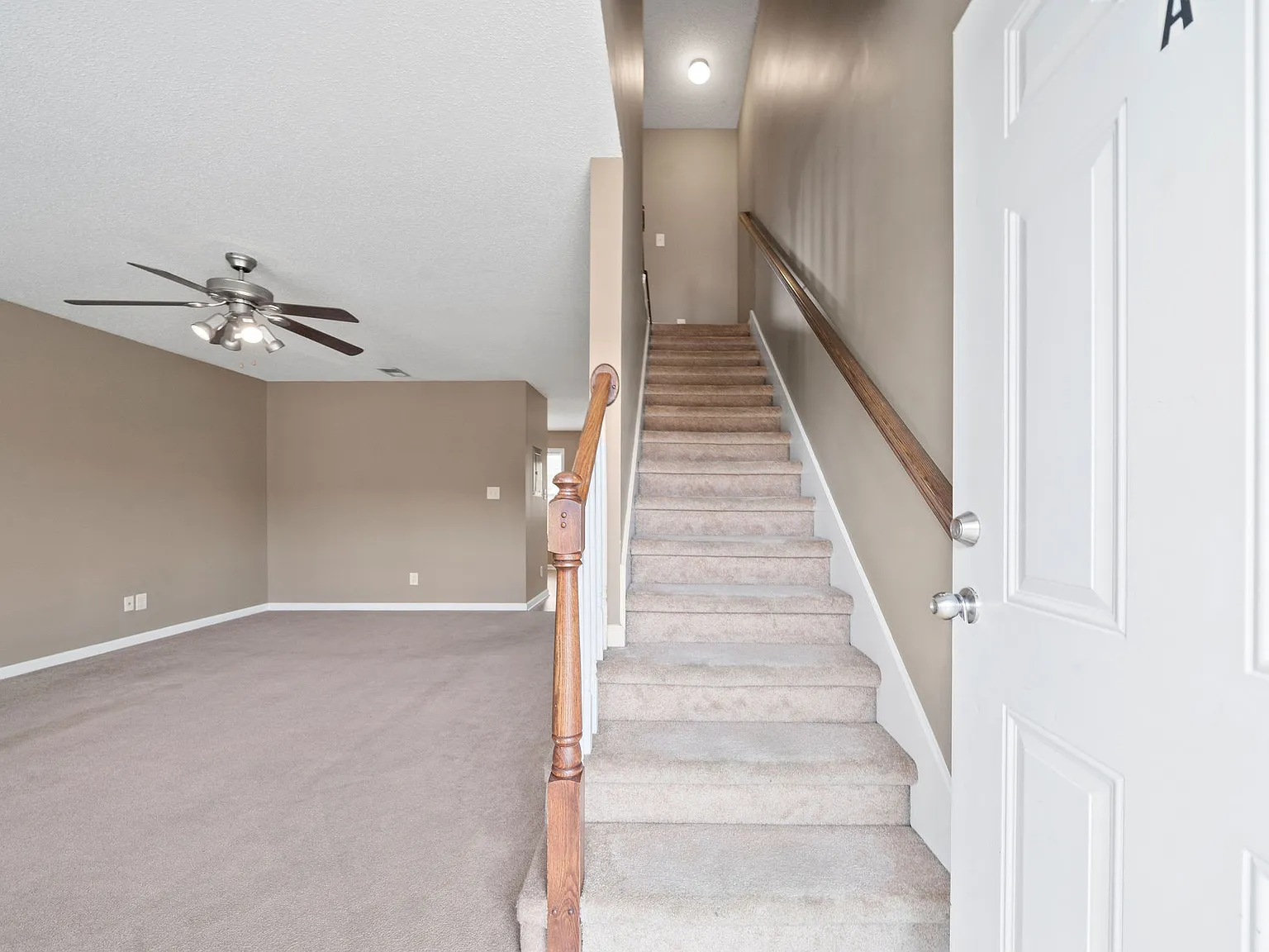512 Patriot Park Court, Clarksville, TN 37042 — Photo 3