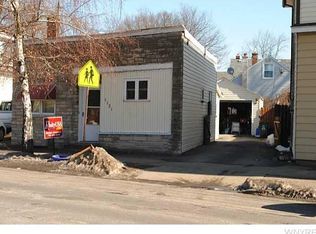 1121 Oliver St, North Tonawanda, NY 14120