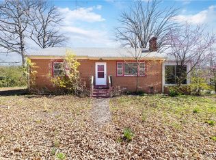 301 Byswick Ln, Richmond, VA 23225