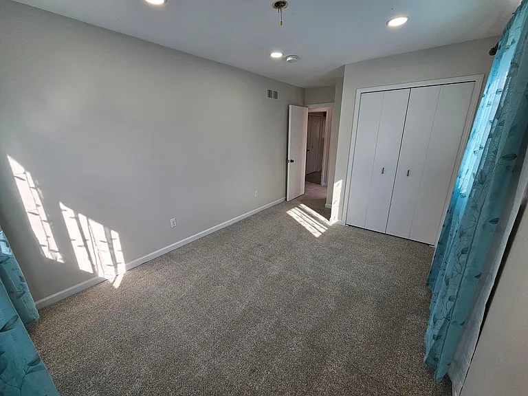 23434 Haynes St — Photo 18