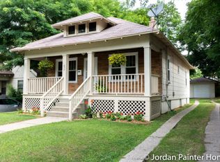 855 Ardmore St SE, Grand Rapids, MI