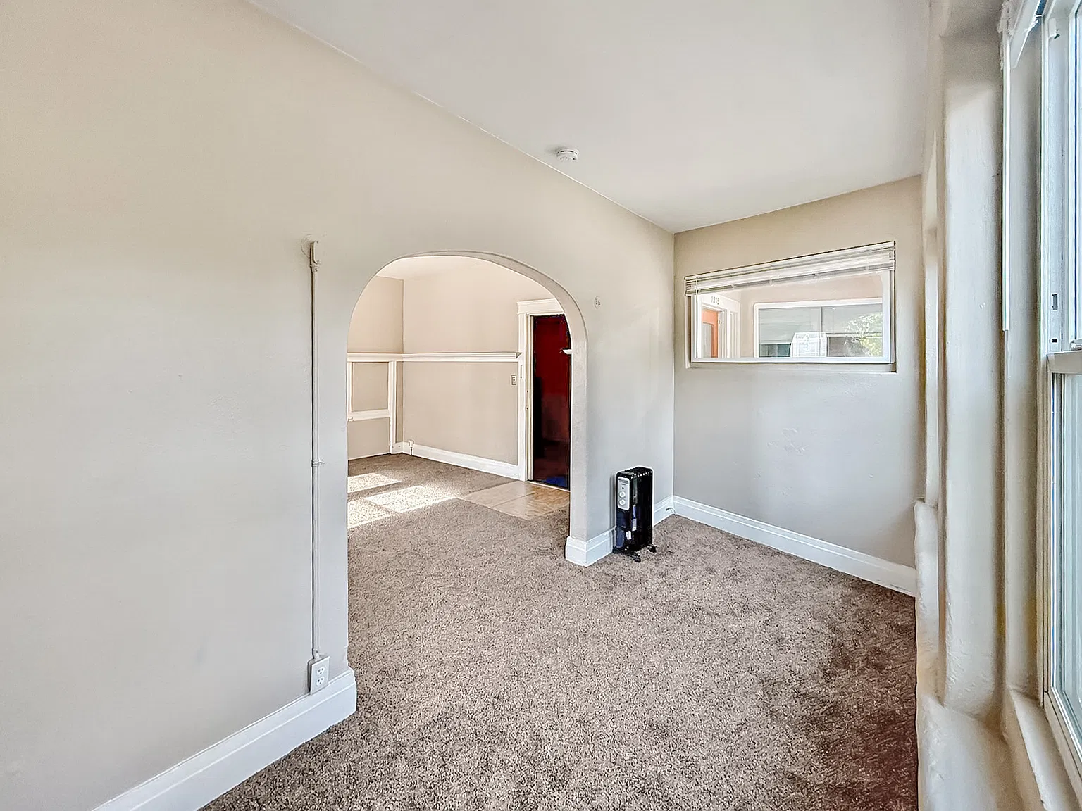 1215 G St — Photo 2