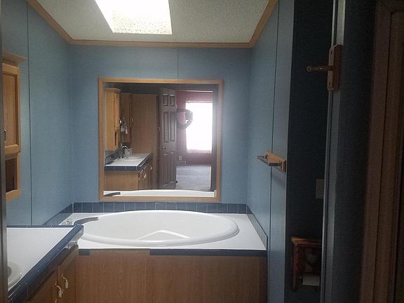 4th image of 8389 Lawrence Hwy