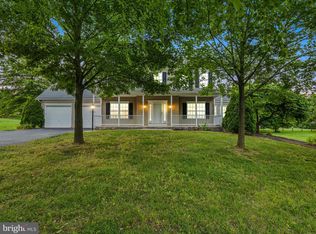 18 McNeill Dr, Martinsburg, WV 25403