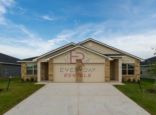 912 Cherry Laurel Ln, Killeen, TX 76543