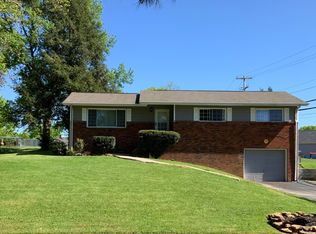 7604 Cranley Rd, Powell, TN 37849