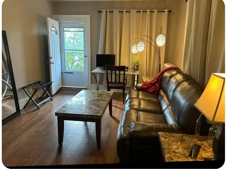 2428 Casmere St #3 — Photo 5