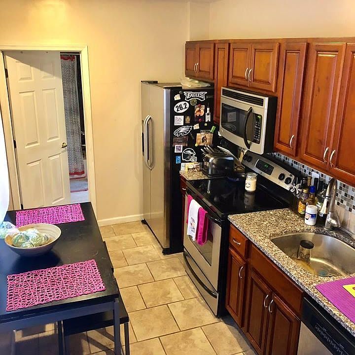 Kitchen, table and chairs optional to stay with unit