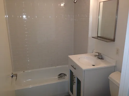 Rented by MNS | media 8