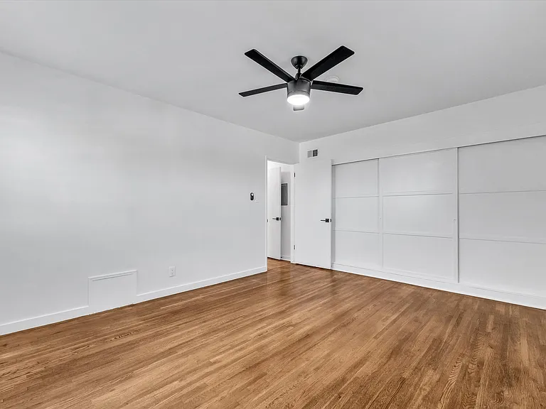 350 S Camden Dr #A — Photo 27