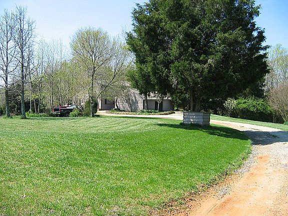 3rd image of 2230 Swan Pond Dr