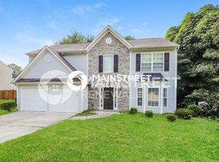 8365 Mayfern Dr, Fairburn, GA 30213