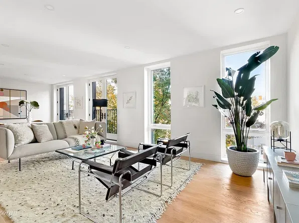 334 22nd St #3B, Brooklyn, NY 11215