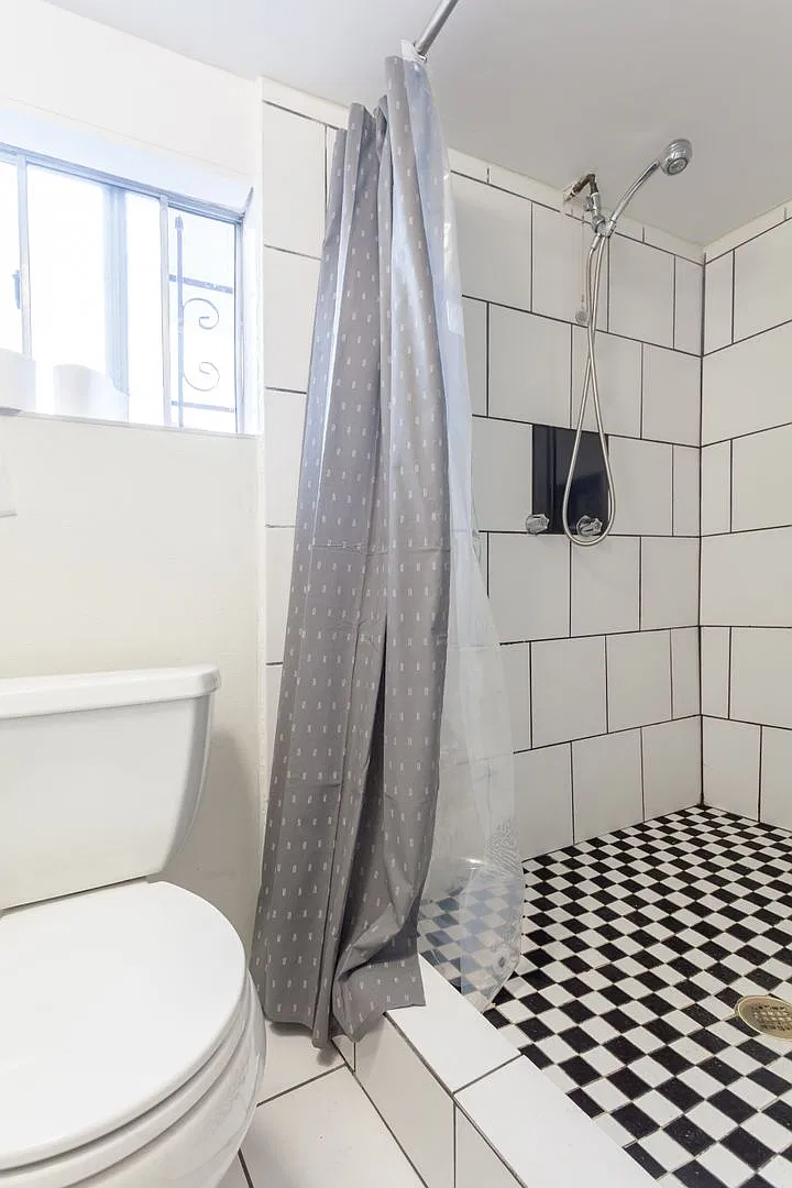 3212 Adeline Duplex — Photo 3