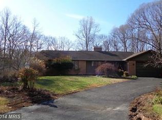 1790 Stone Dr, Huntingtown, MD 20639