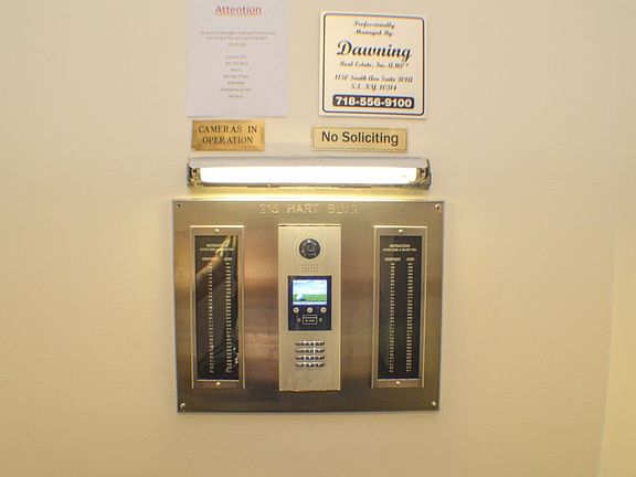 4th image of 215 Hart Blvd APT 3K
