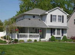 50115 Sass Rd, Chesterfield, MI 48047