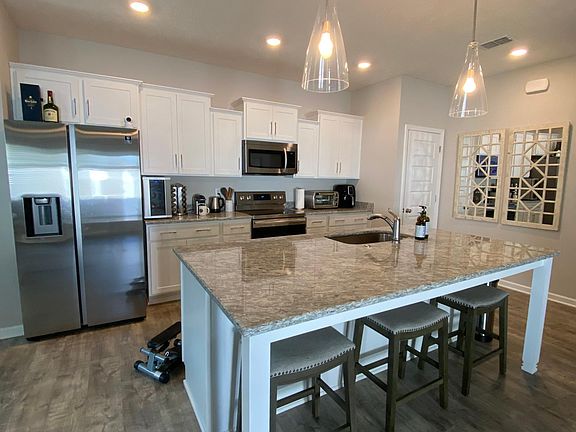 5th image of 4202 Spyglass Dr