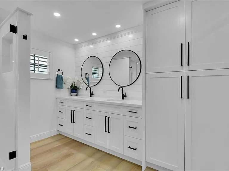 740 Park Shore Dr — Photo 17