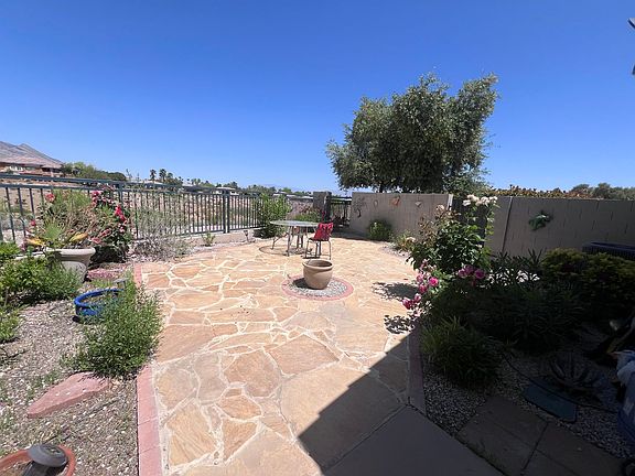2nd image of 10300 Birch Bluff Ln