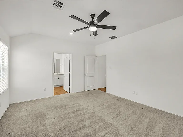 3003 Halleton Ct — Photo 16